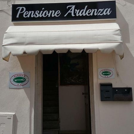 Albergo Pensione Ardenza Self Check-In Livorno Buitenkant foto