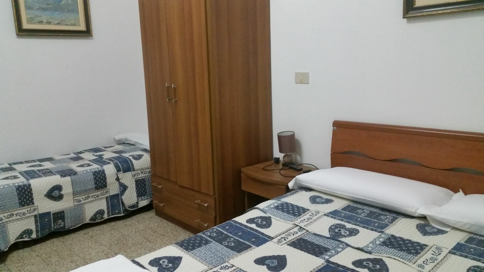 Albergo Pensione Ardenza Self Check-In Livorno Buitenkant foto
