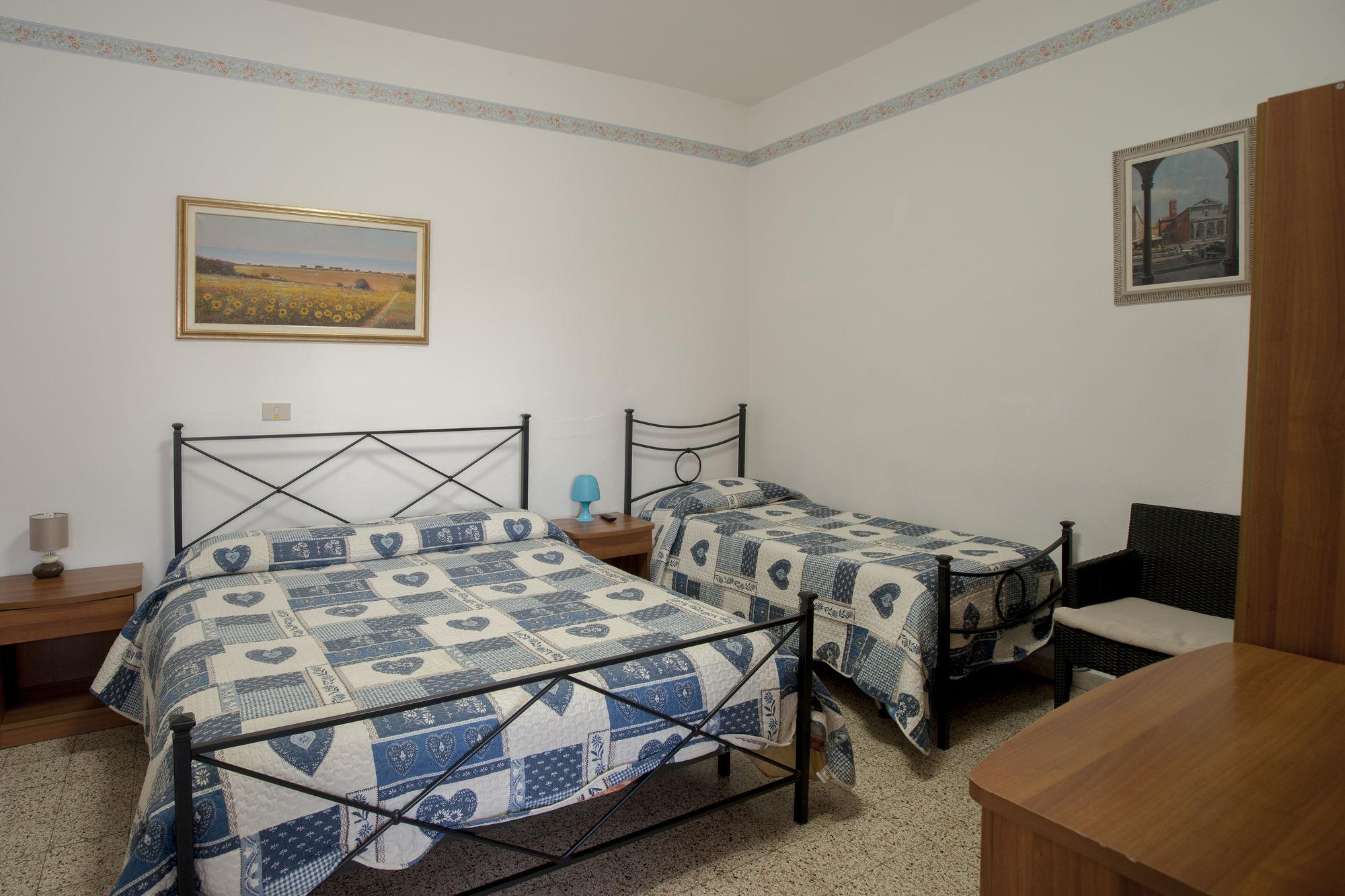 Albergo Pensione Ardenza Self Check-In Livorno Buitenkant foto